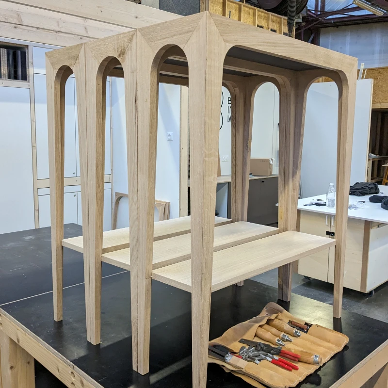 Détails de la conception de meuble de service dans l'atelier